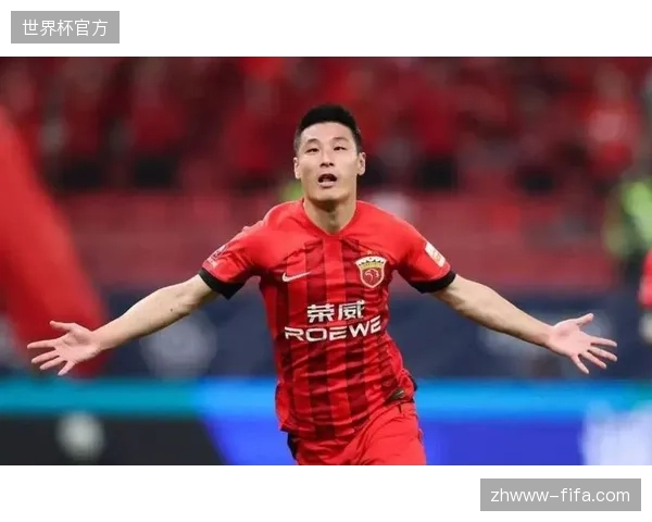 武磊凭借三月份火热状态荣膺月最佳，其无球跑动能力盘活海港进攻体系